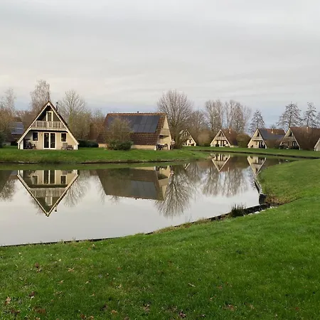 Bungalows In Het Holt Gramsbergen Room photo